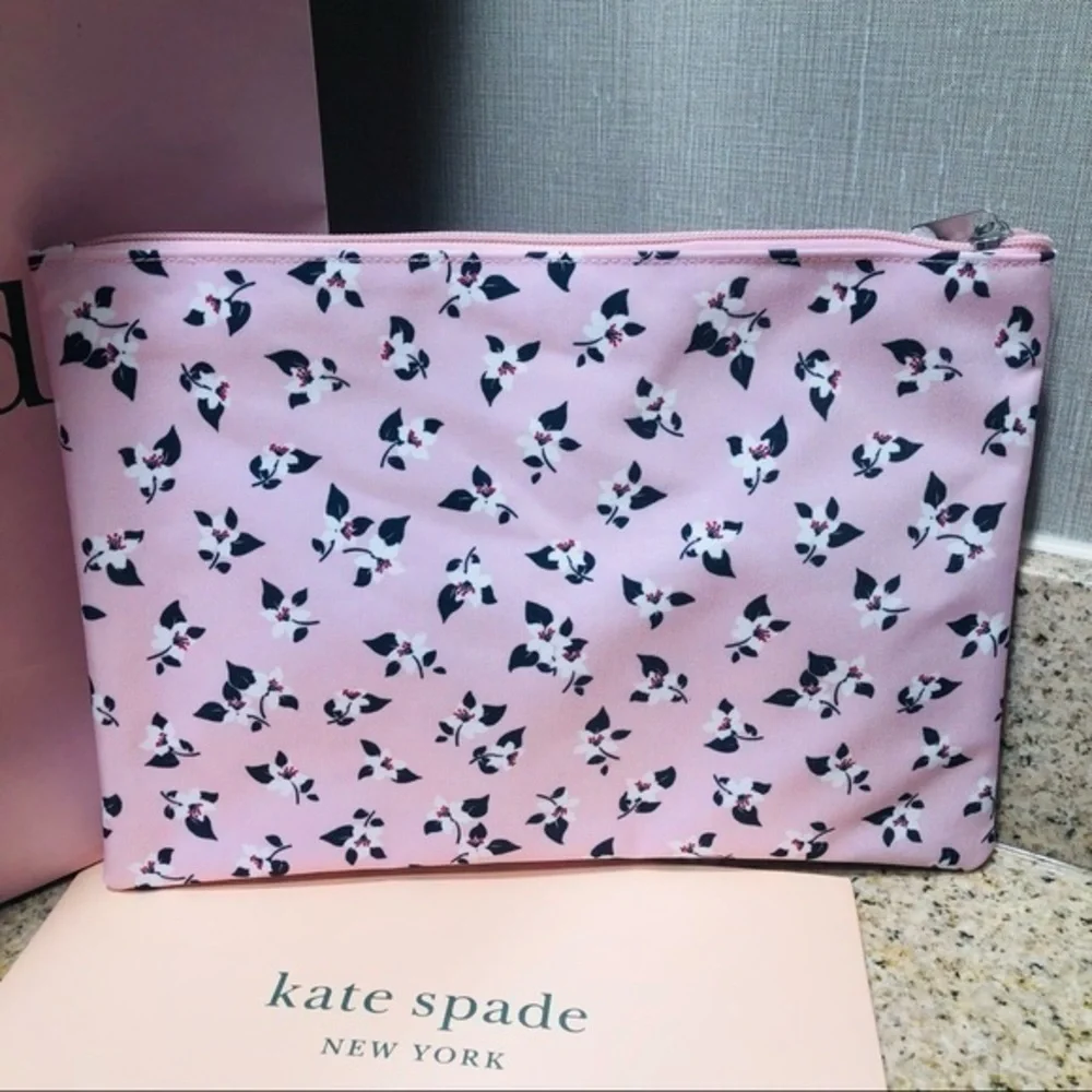 Kate Spade New York Floral Canvas Zip Pouch With Leather Pull NWT